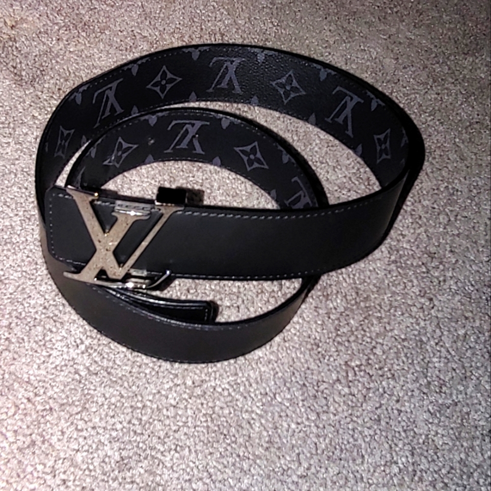 Louis Vuitton granite monogram belt